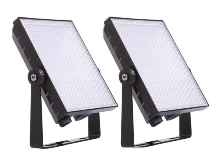 Reflector-exterior