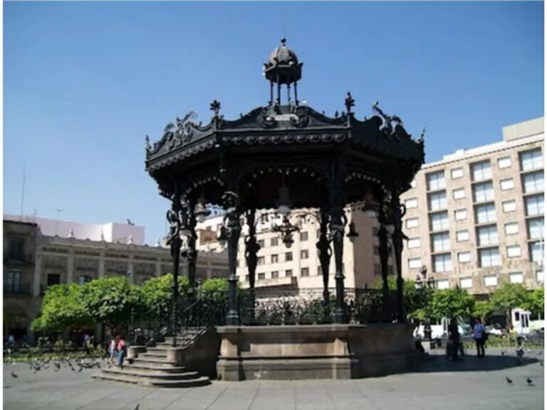 Kiosko-Arcos-Emr-